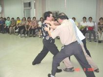 Neutralizing three men pushing